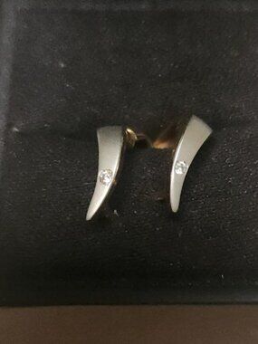 Vintage 14k Solid Gold Two-Tone-Huggie Style Earrings 2.7 g